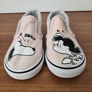 Vans Peanuts Snoopy Lucy Girls Slip Ons Size 6.5